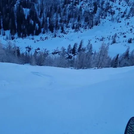 Bike & Snow Apartment